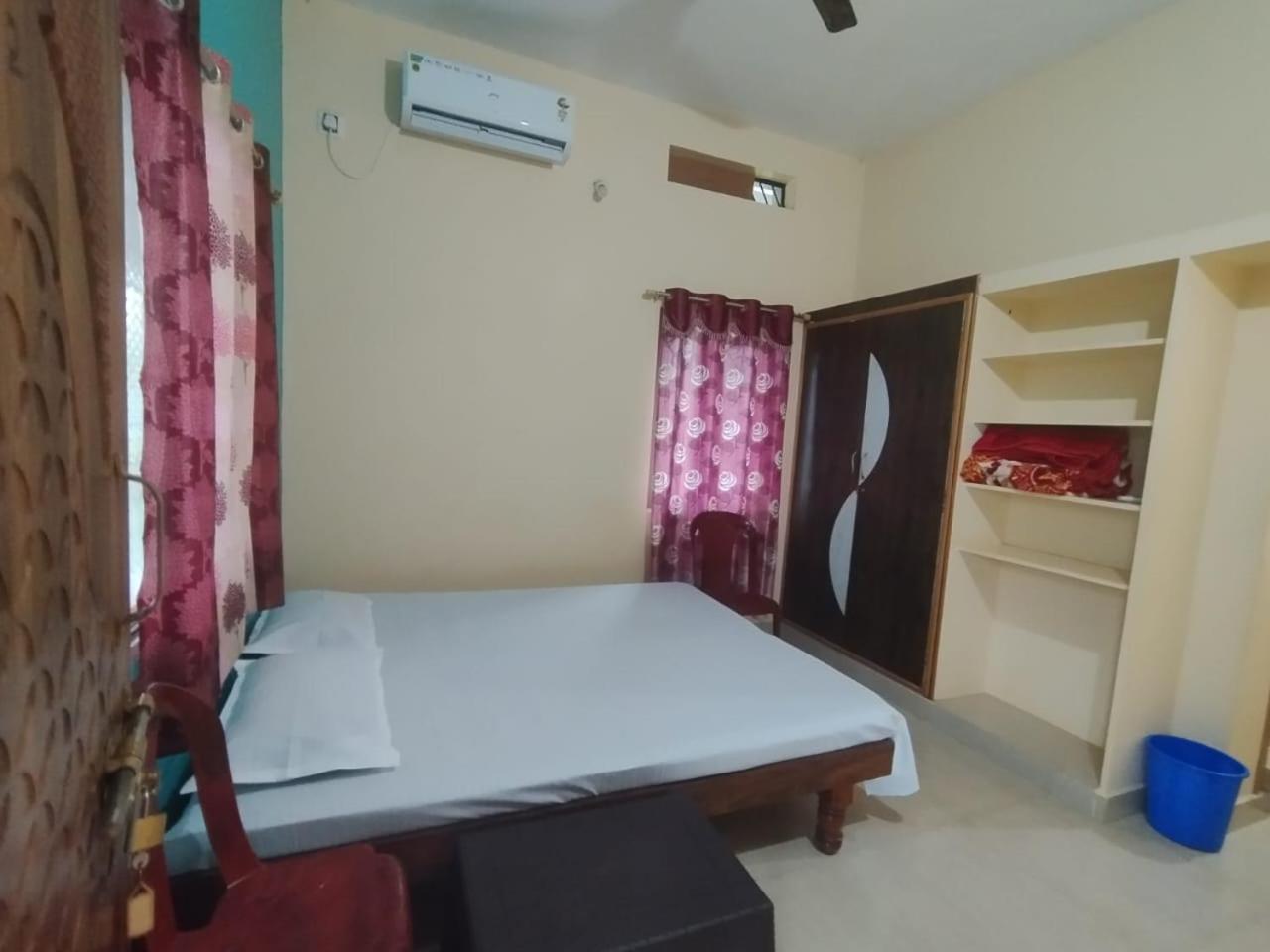 Namitha Homestay *